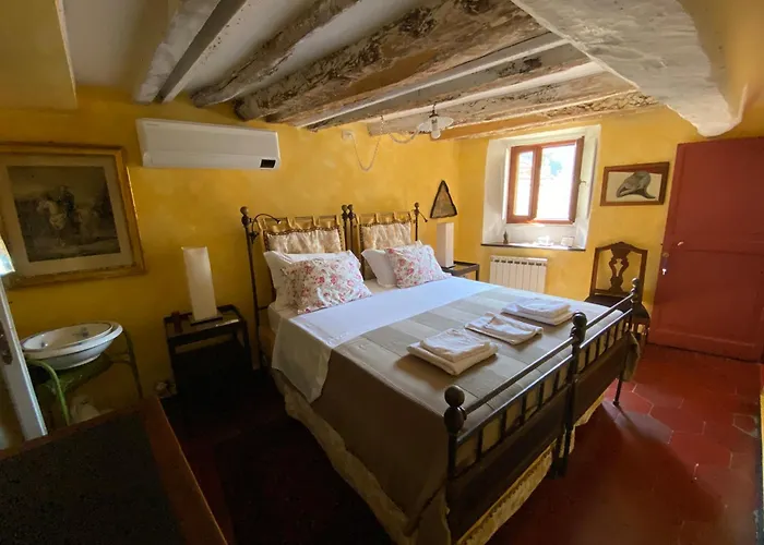 A O Soa Bed & Breakfast 4*